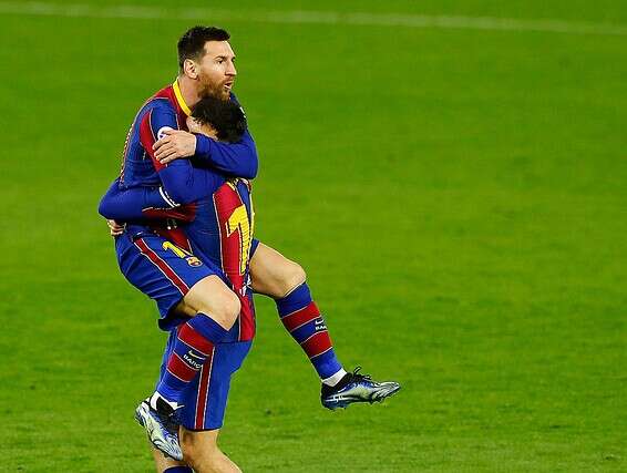 מסי חוגג שער שוויון // צילום: רויטרס